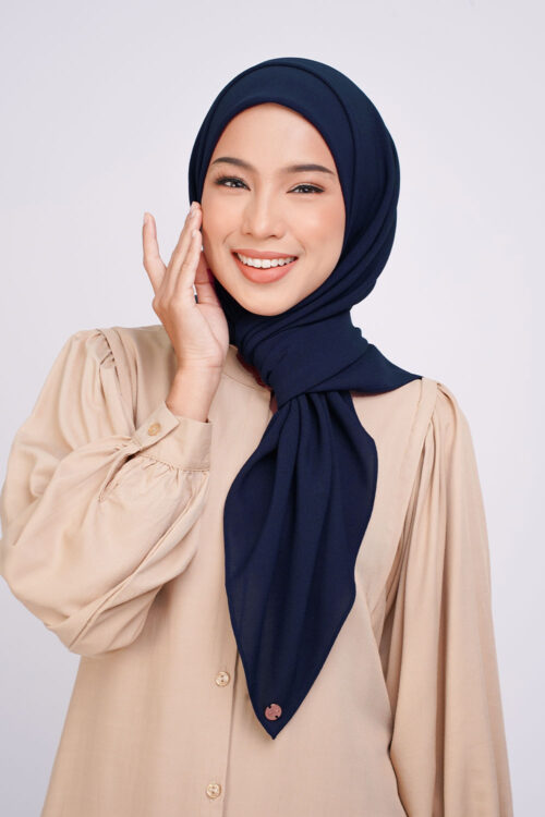 Nur Basic Chiffon Square Navy