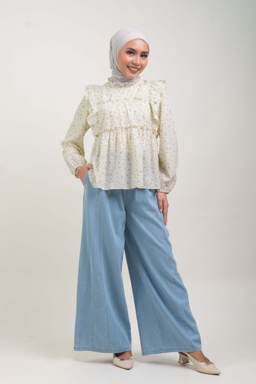 Uzmaa Ruffled Floral Blouse Cream