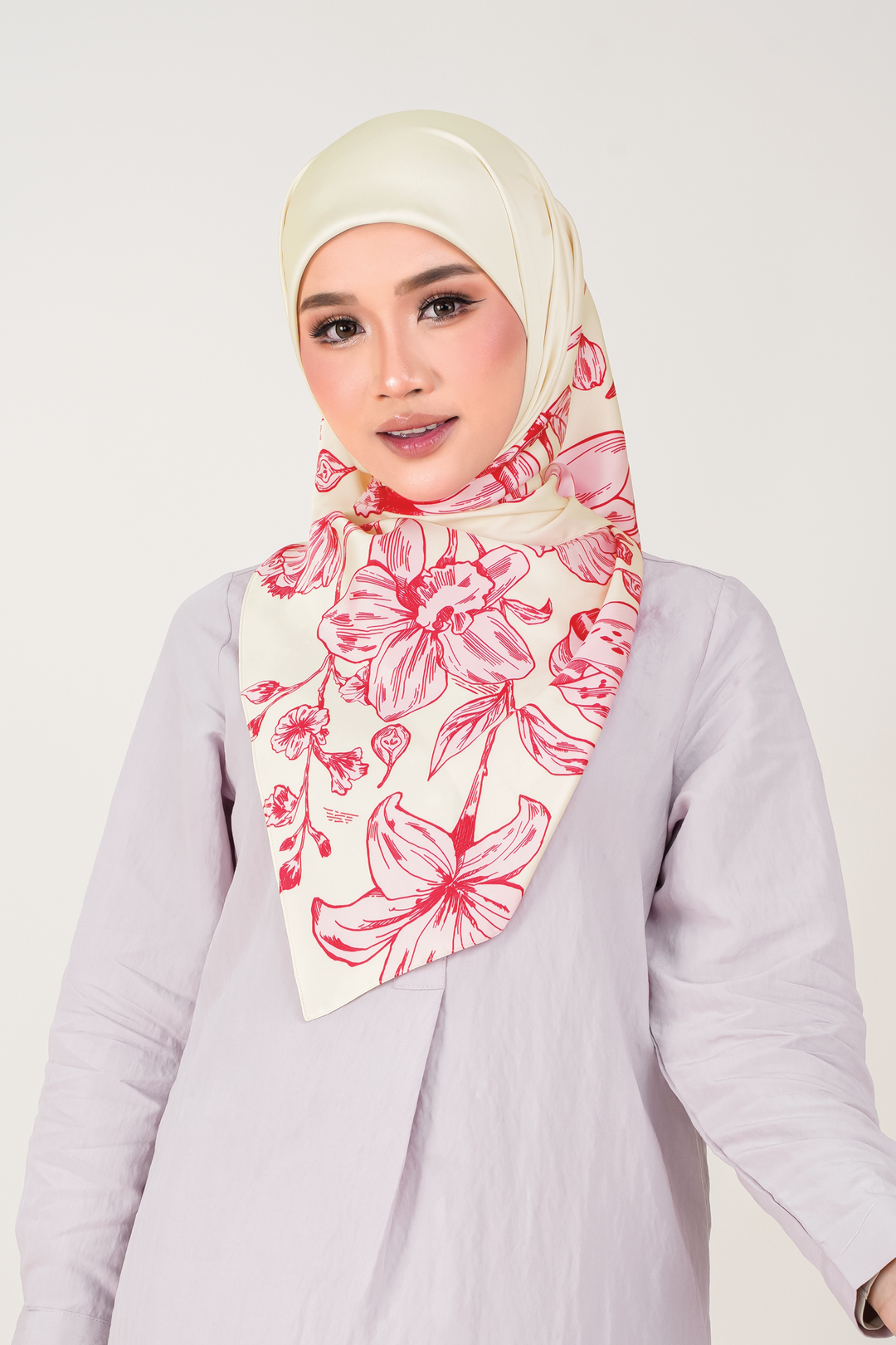 Serine Satin Printed Square