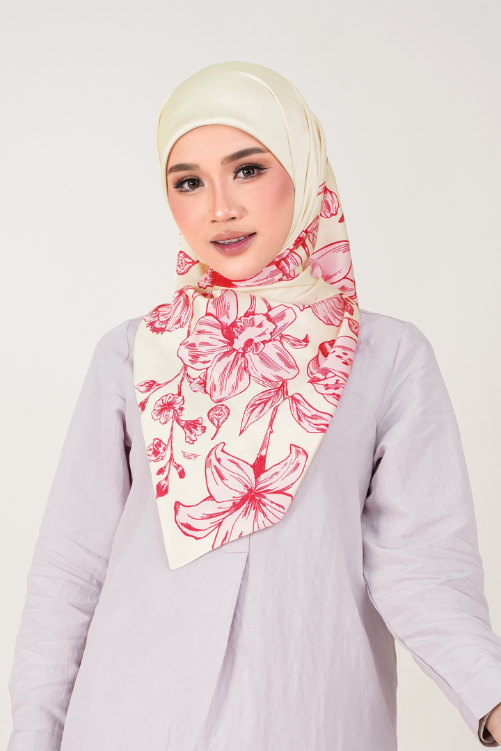 Serine Satin Printed Square