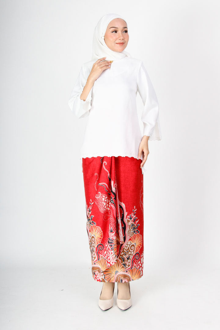 Nara Pario Red