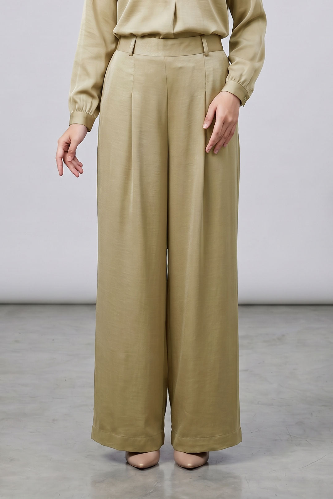 Wilda Plus Crushed Satin Pants