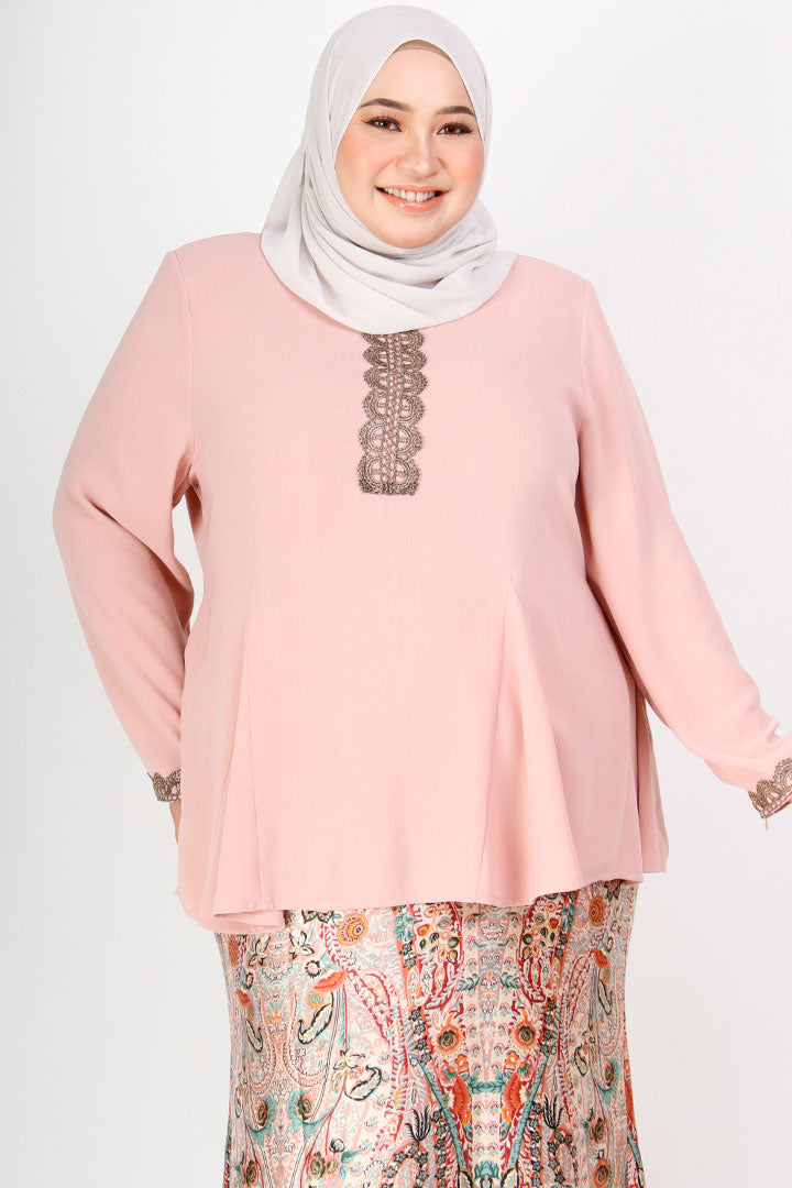 Samira Plus Kurung Pink