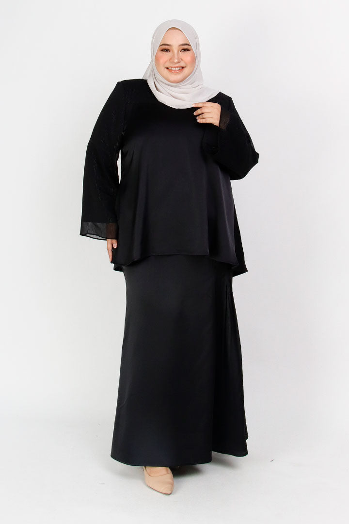 Ariel Plus Kurung Black