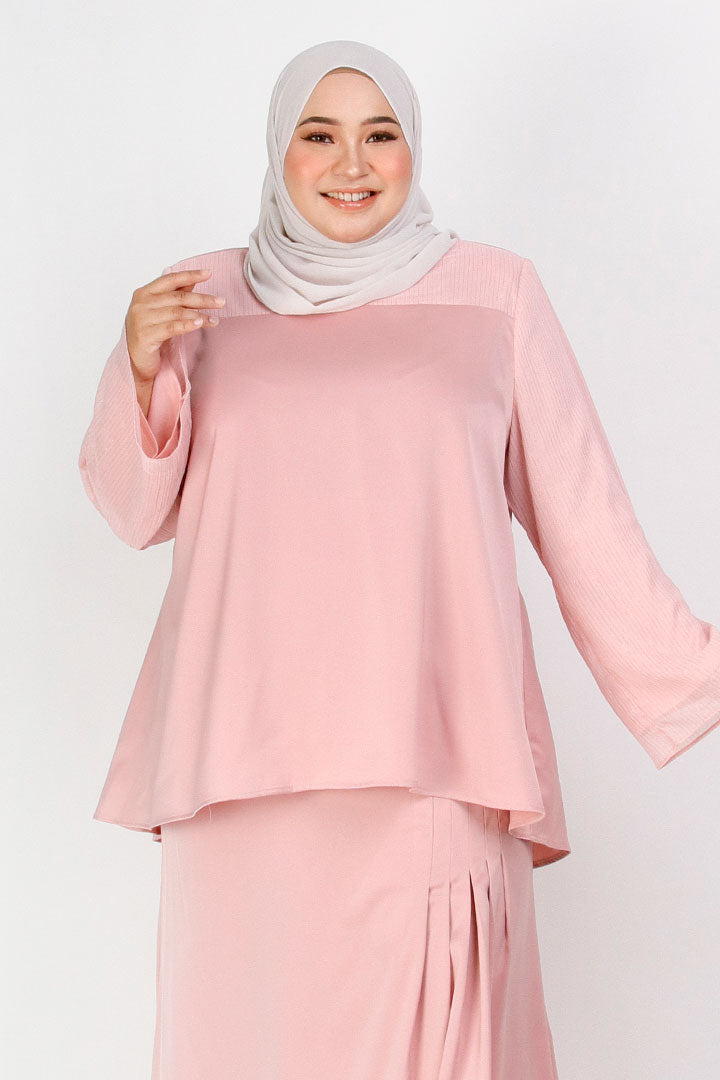 Ariel Plus Kurung Pink
