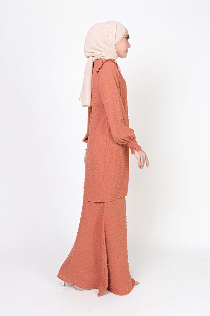 Dahlia Kurung Burnt Orange