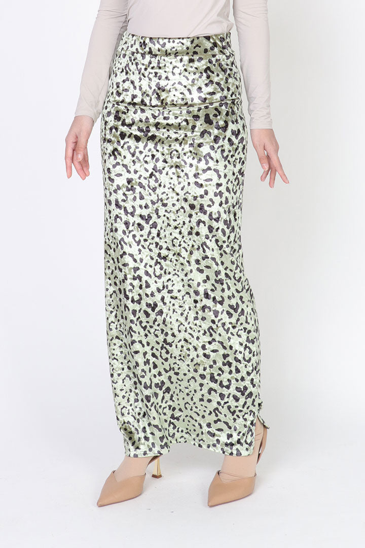 Leopard Velvet Skirt Green