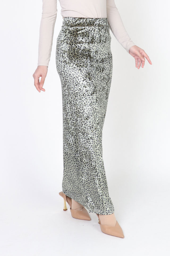 Leopard Velvet Skirt Green