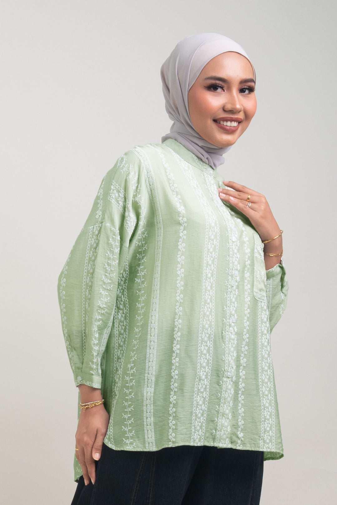 Cassie Embossed Cotton Fusion Blouse Soft Green