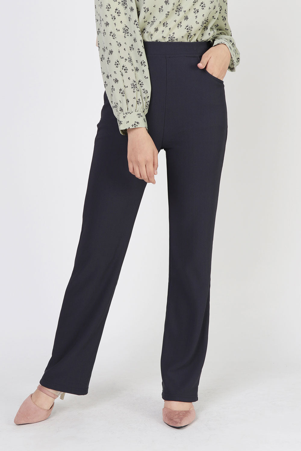 Dinihari Straight Leg Pants Grey Blue