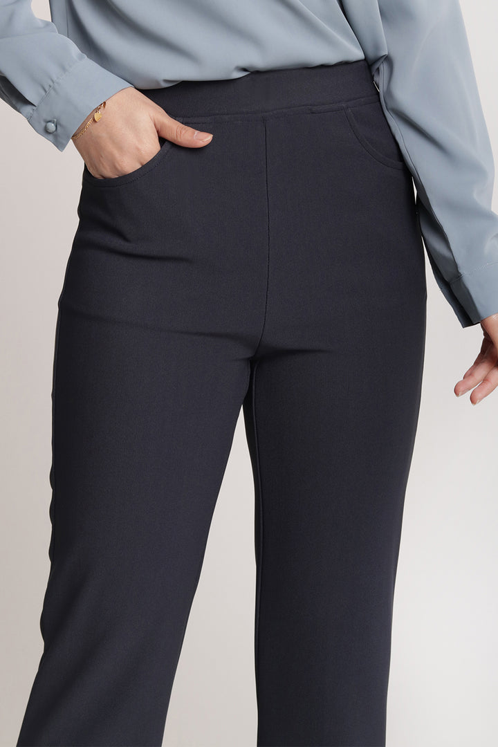 Dinihari Straight Leg Pants Navy