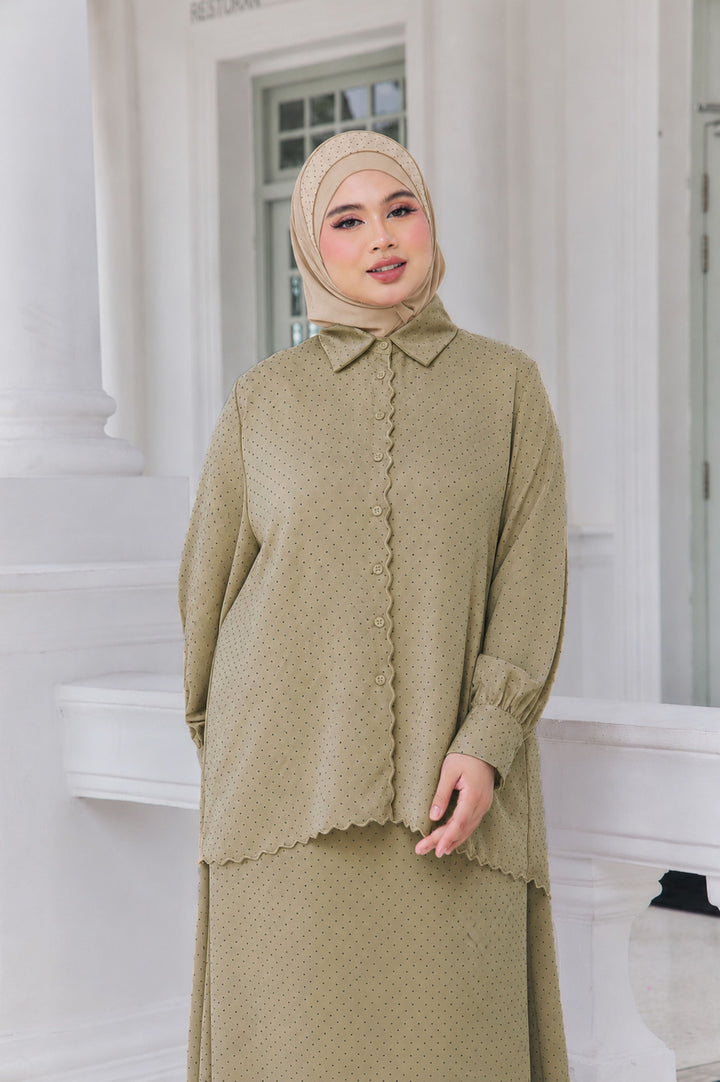 Ariella Plus Mini Polka Dot Blouse