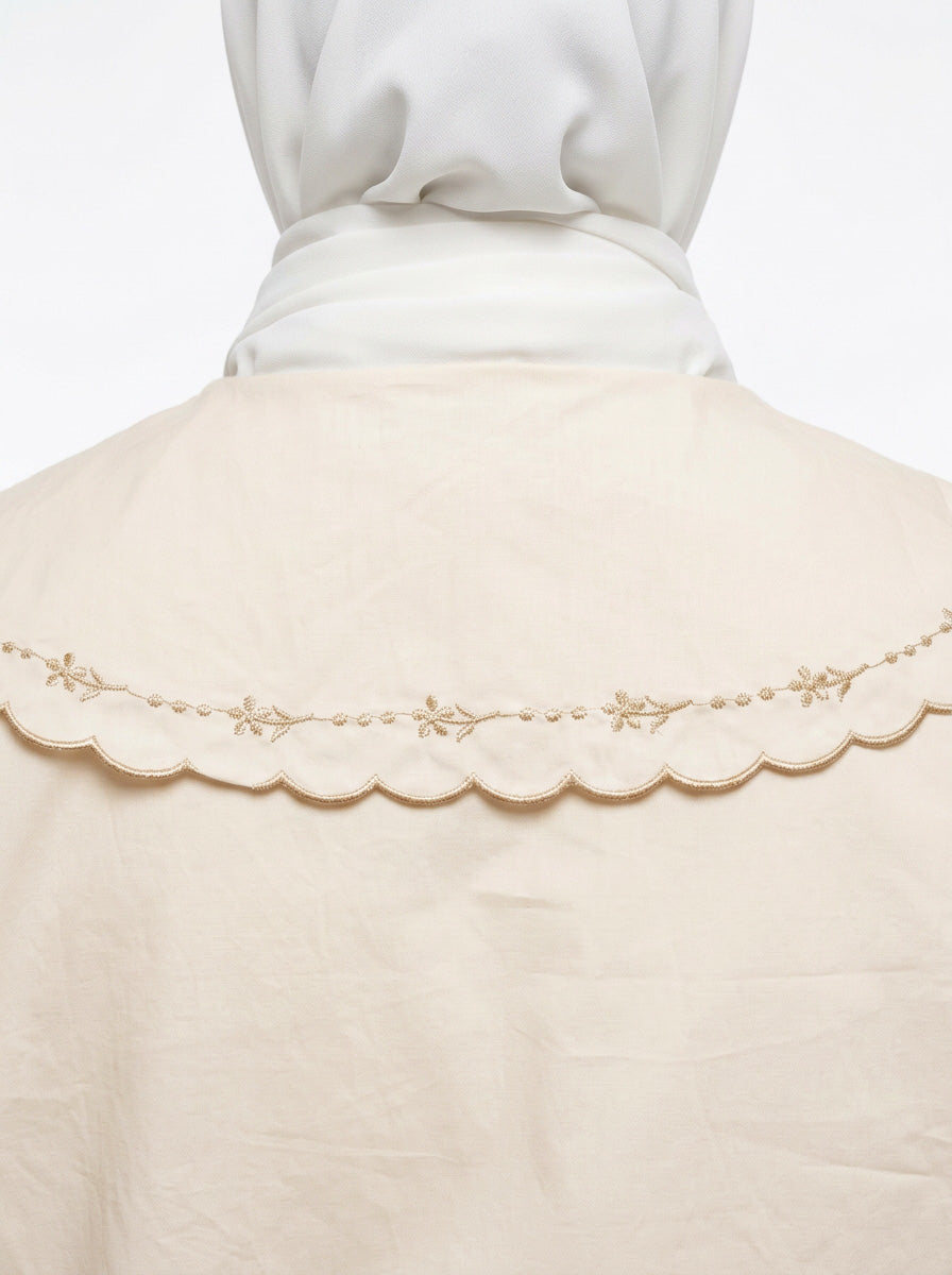 Twila Pilgrim Collar Cotton Blend Blouse