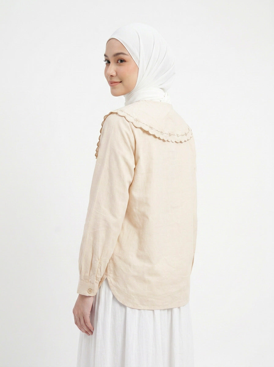 Twila Pilgrim Collar Cotton Blend Blouse