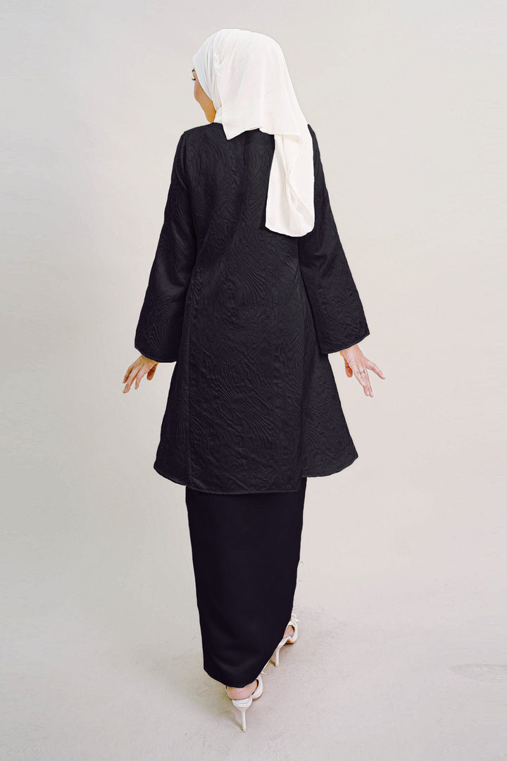 Ayla Duchess Kurung in Black