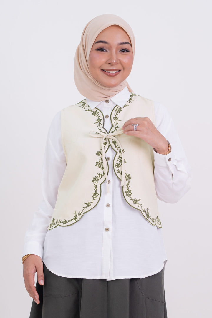 Vienna Embroidered Vest Light Beige