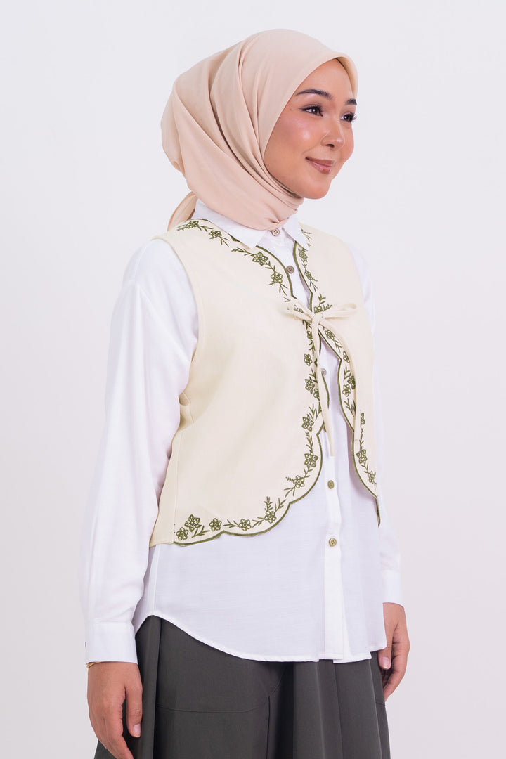 Vienna Embroidered Vest Light Beige