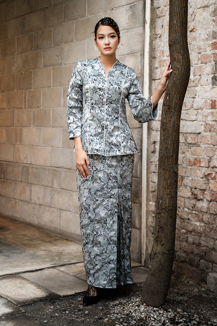 Clarisa Kurung in Grey
