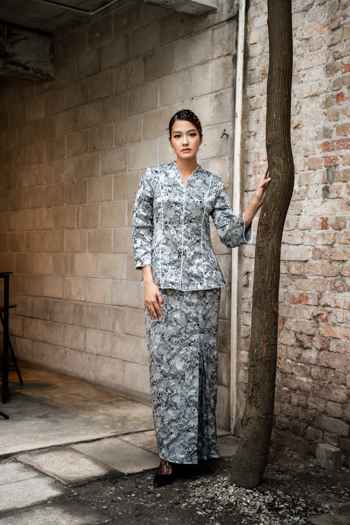 Clarisa Kurung in Grey