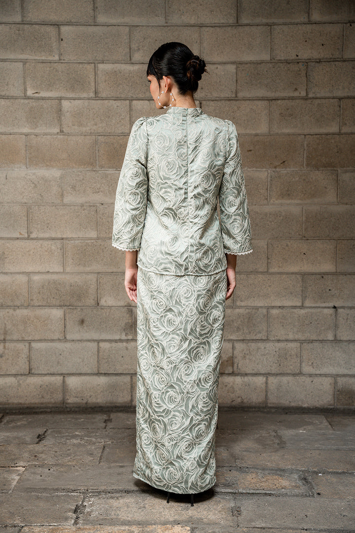 Felline Kurung in Dusty Green
