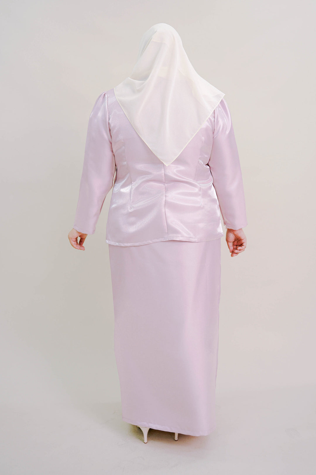 Kalea Plus Size Shimmer Kurung in Ash Pink