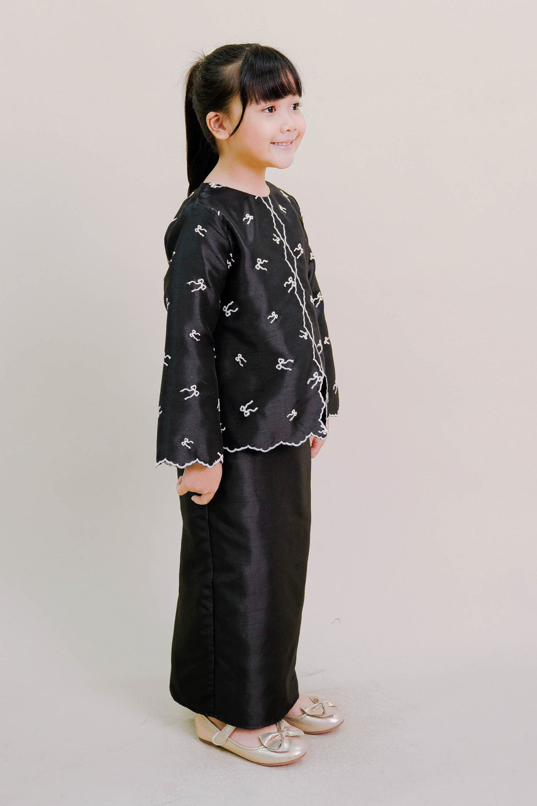 Ilona Kids Kebaya Modern in Black