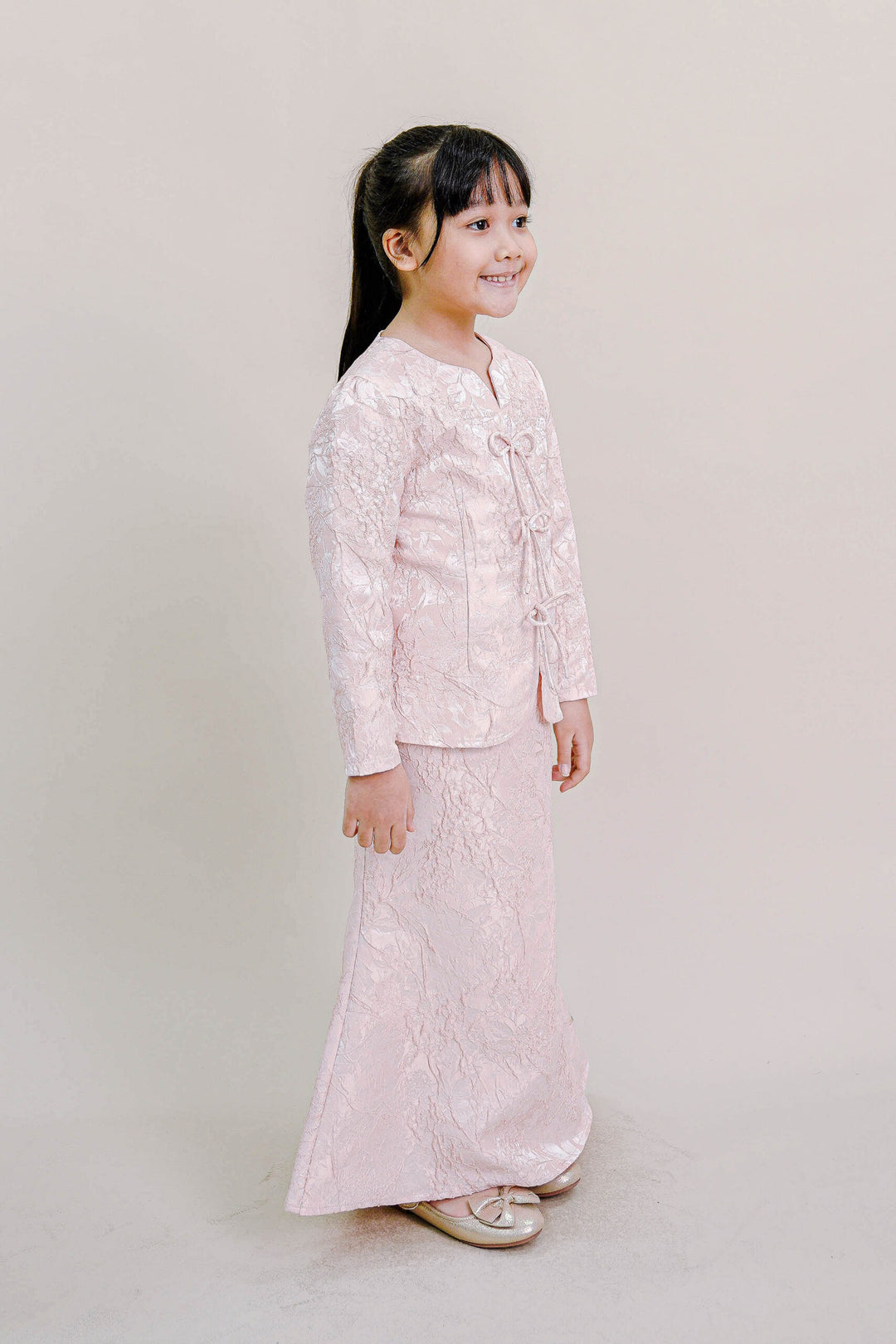 Kioshi Kids Ribbon Kurung in Pink