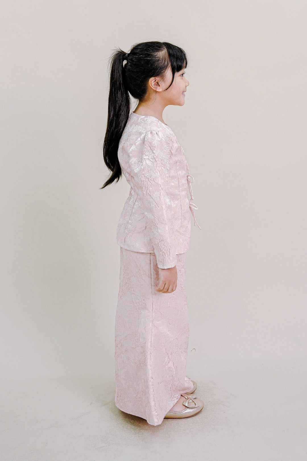Kioshi Kids Ribbon Kurung in Pink