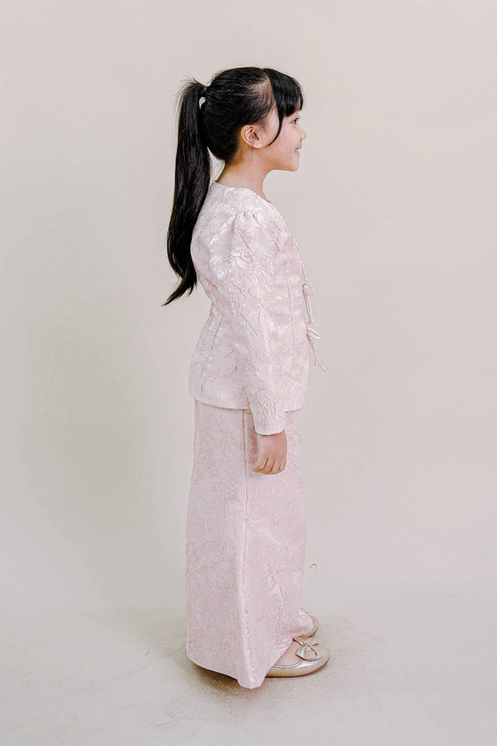 Kioshi Kids Ribbon Kurung in Pink