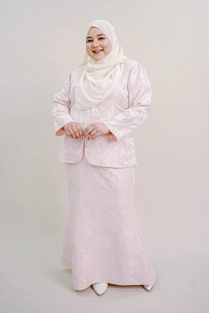 Kioshi Plus Size Ribbon Kurung in Pink