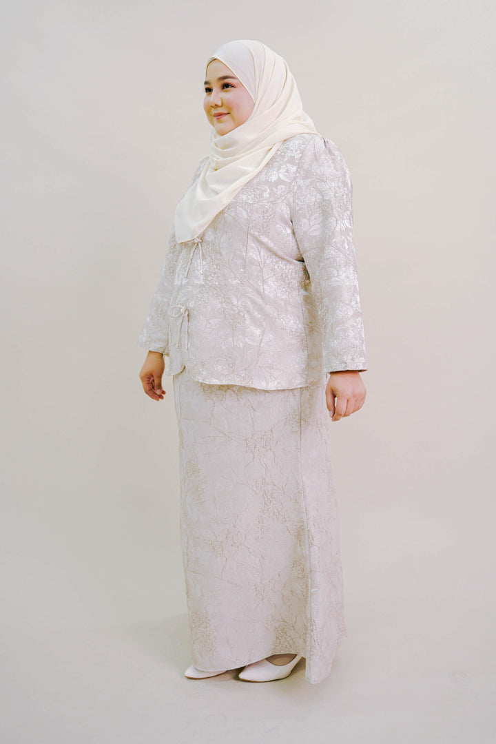 Kioshi Plus Size Ribbon Kurung in Champagne