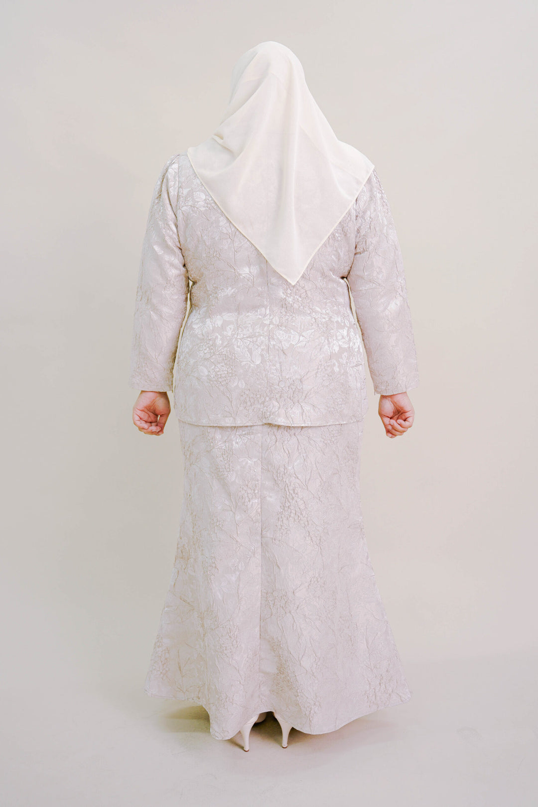 Kioshi Plus Size Ribbon Kurung in Champagne