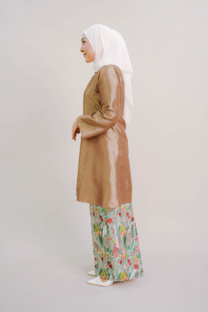 Nour Shantung Kurung in Rich Brown
