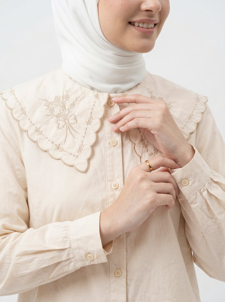 Twila Pilgrim Collar Cotton Blend Blouse