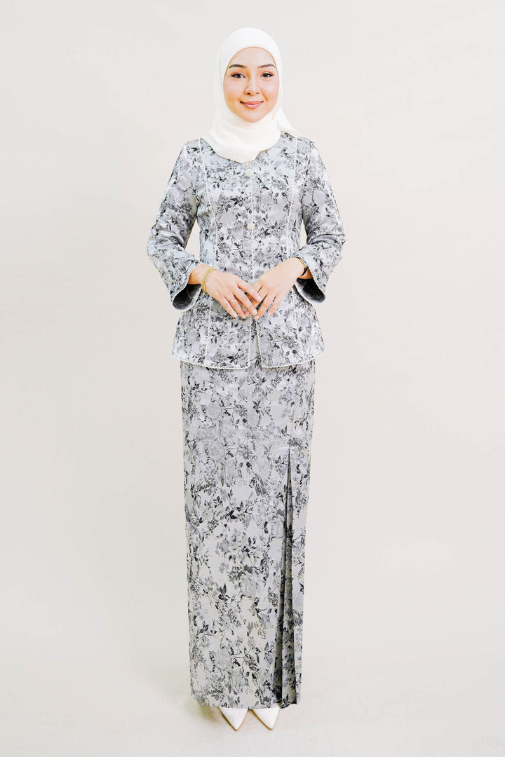 Clarisa Kurung in Grey