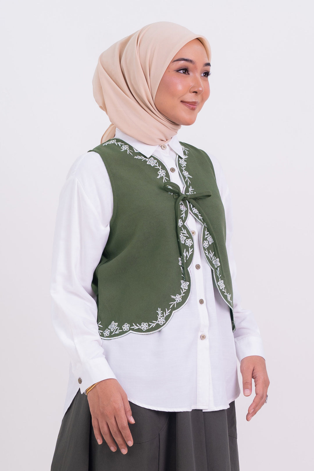 Vienna Embroidered Vest Green