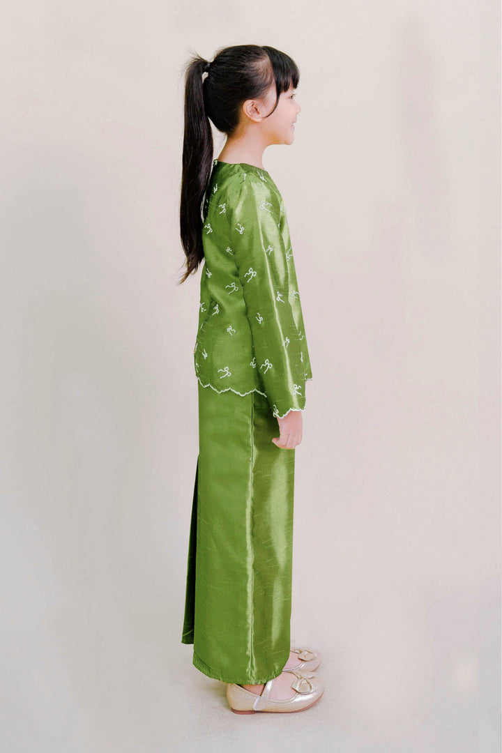 Ilona Kids Kebaya Modern in Green