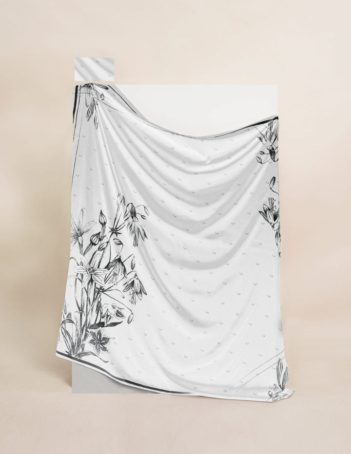 Hana Satin Printed Square White