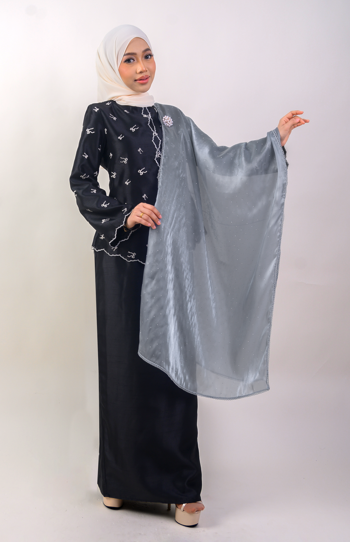 Nilamsari Embellished Organdy Selendang Greyish Blue