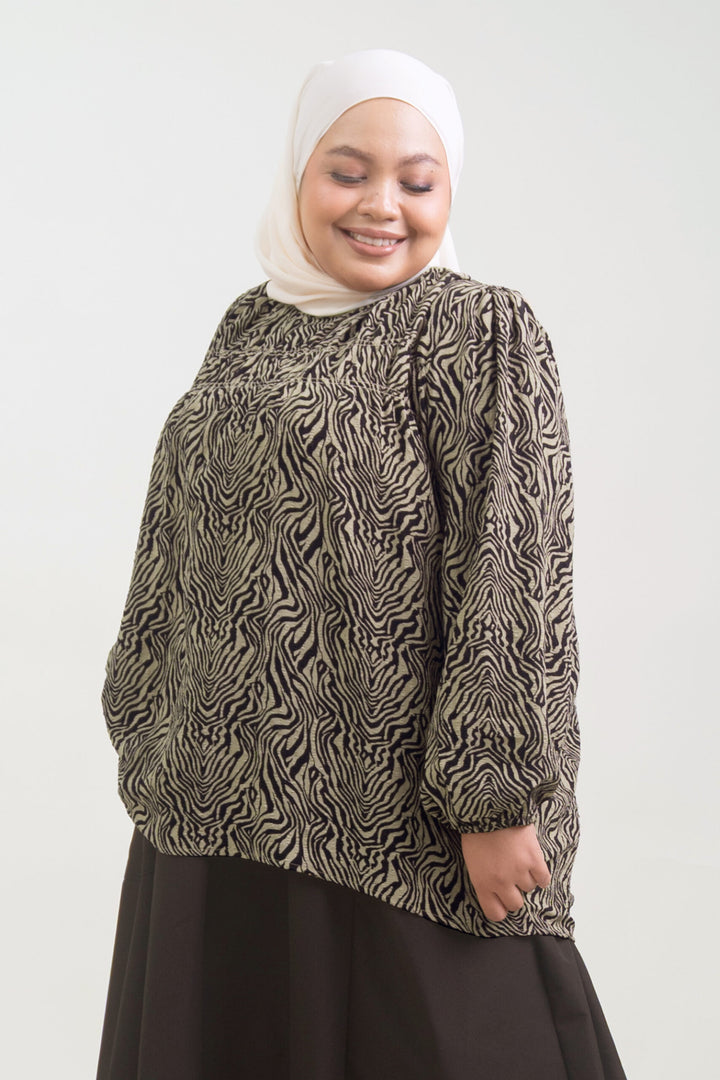 Bellinda Plus Size Printed Blouse Coffee