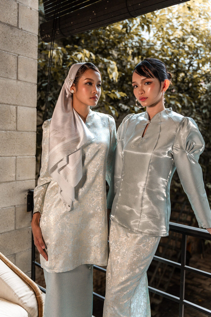 Zeeya Kurung in Dusty Green