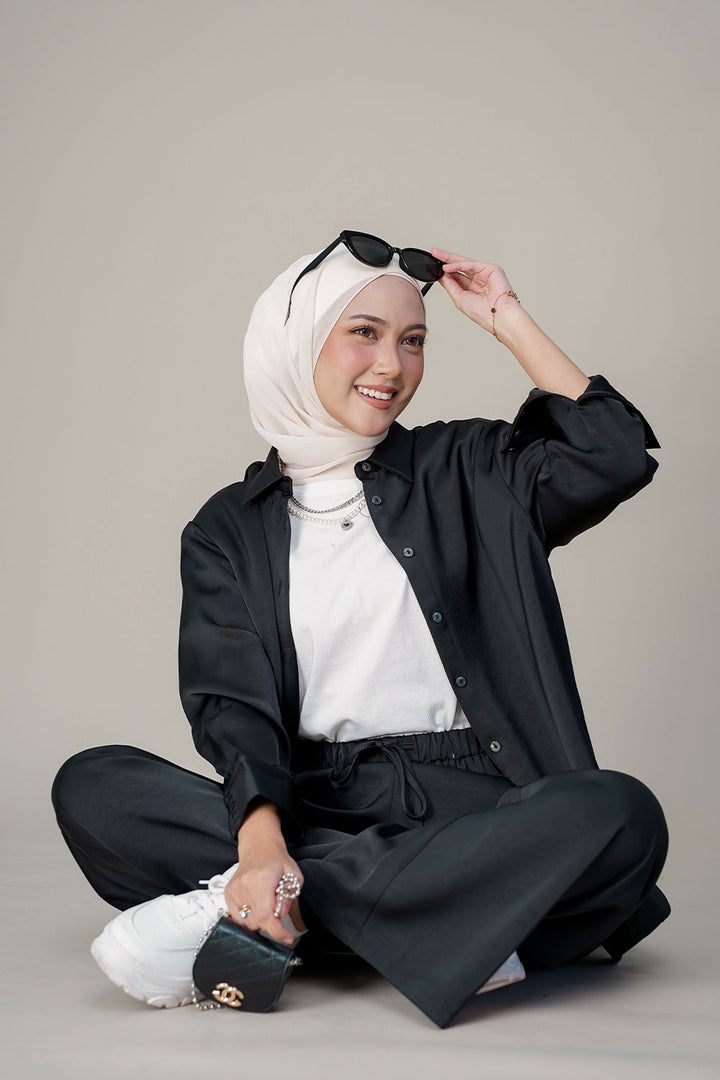 Eloise Satin Blouse Black