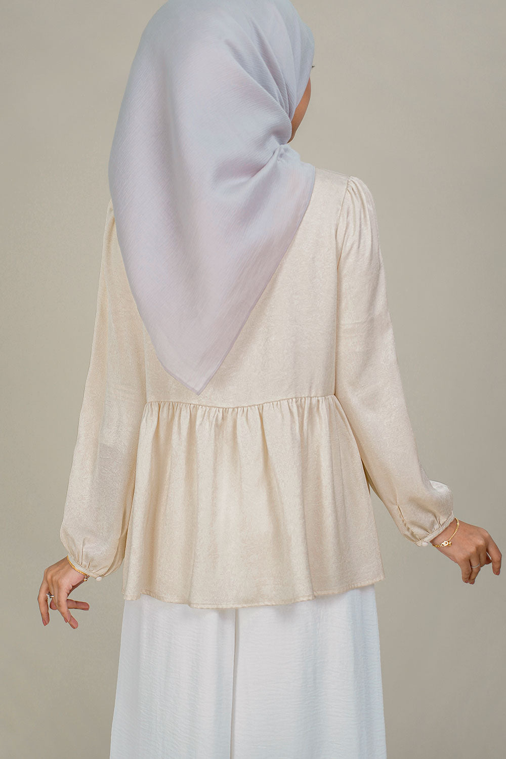 Jane Ruffle Top Beige