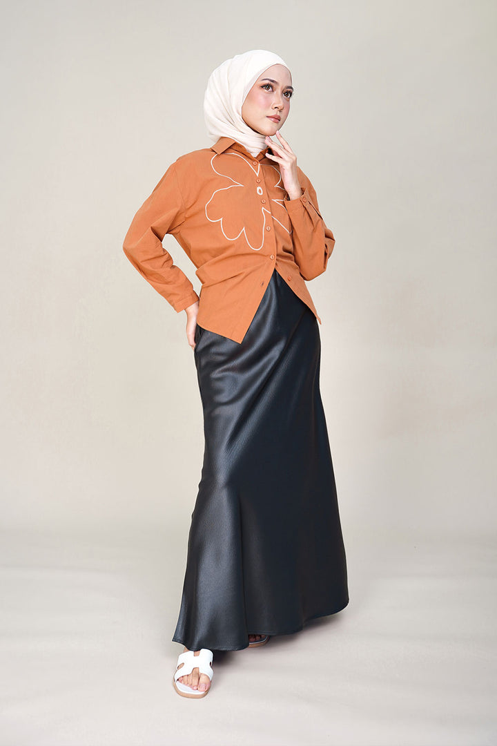 Julia Satin Skirt Black