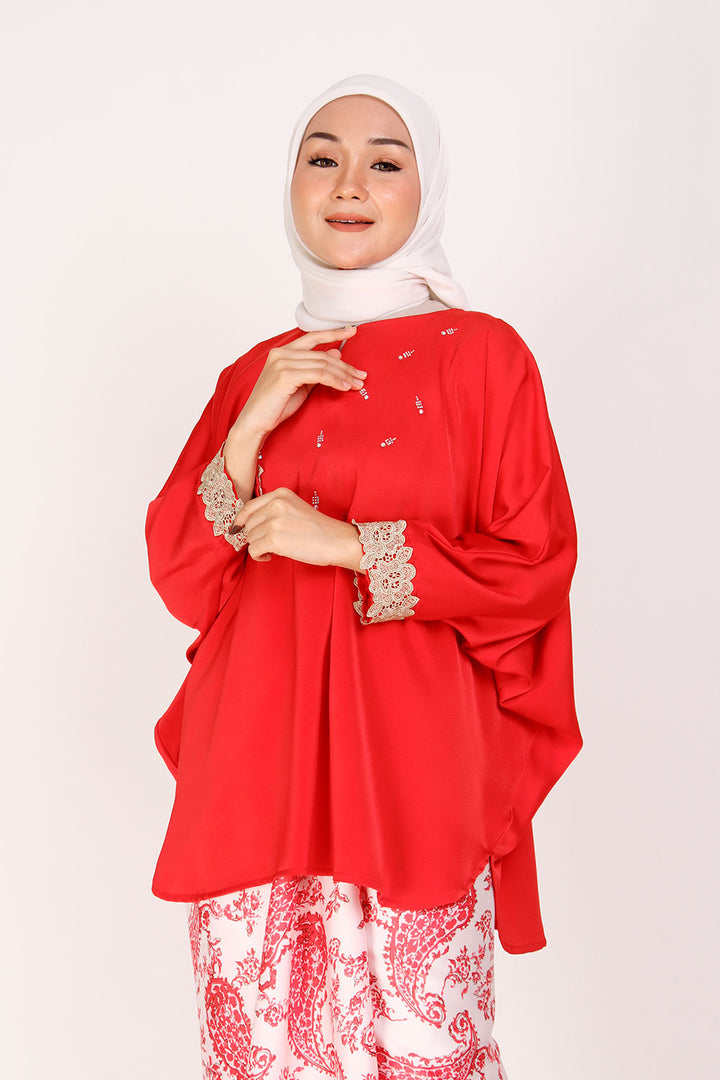 Dewi Plain Batwing Blouse Red
