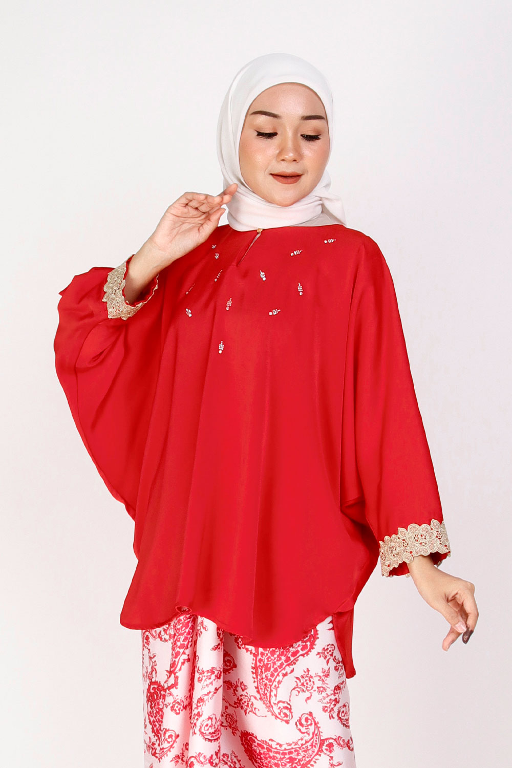 Dewi Plain Batwing Blouse Red