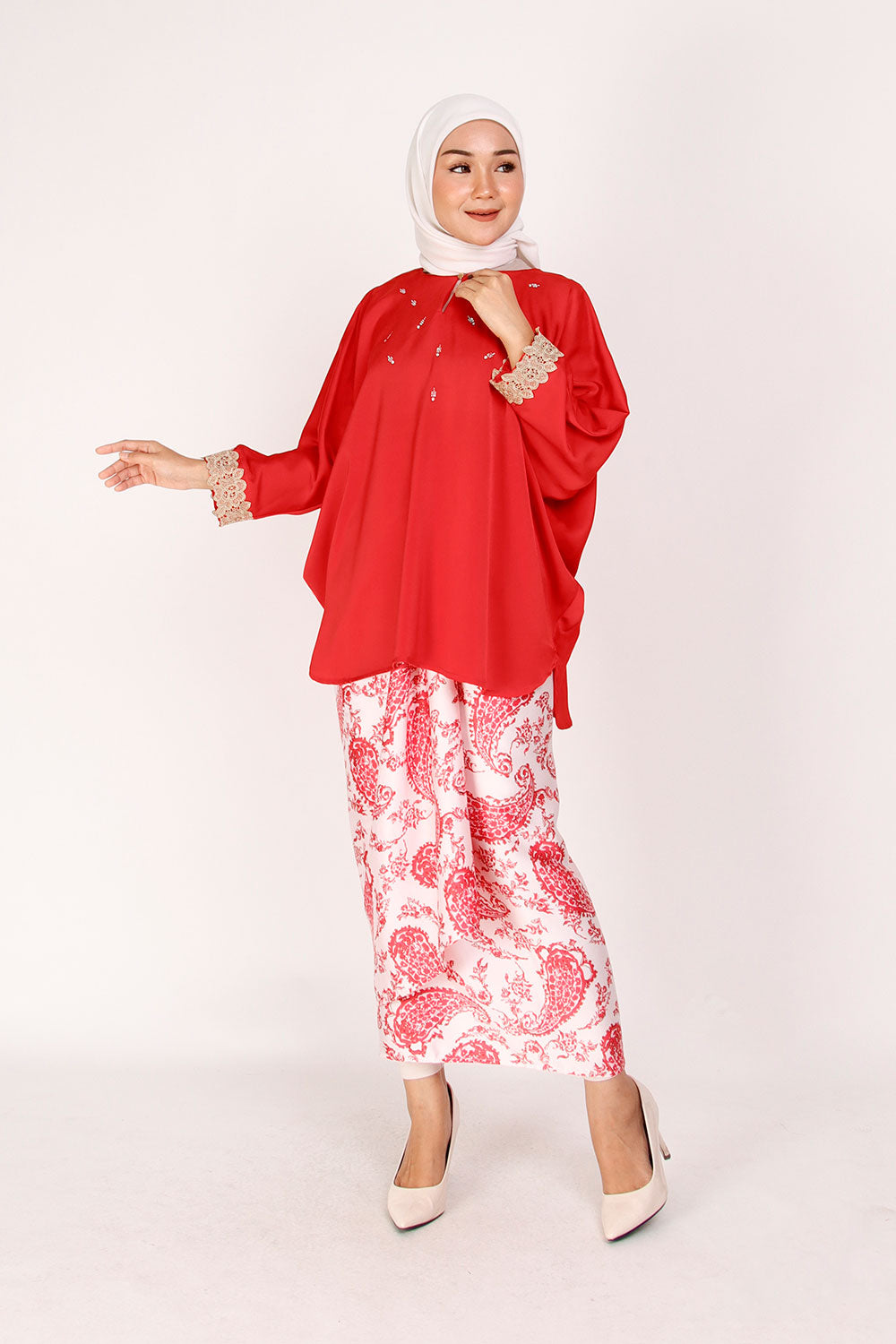 Dewi Plain Batwing Blouse Red
