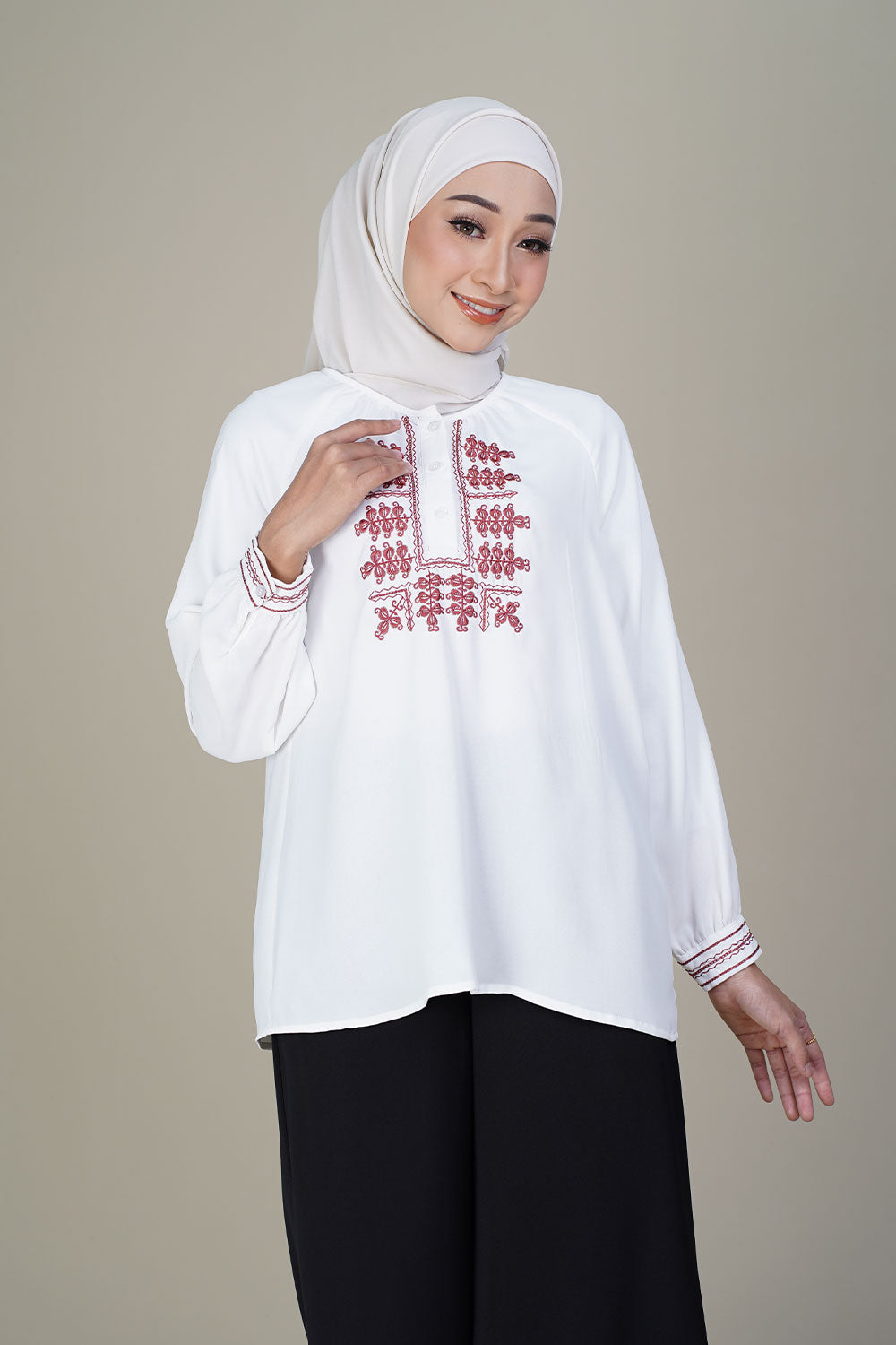 Rani Blouse Embroidery Off White