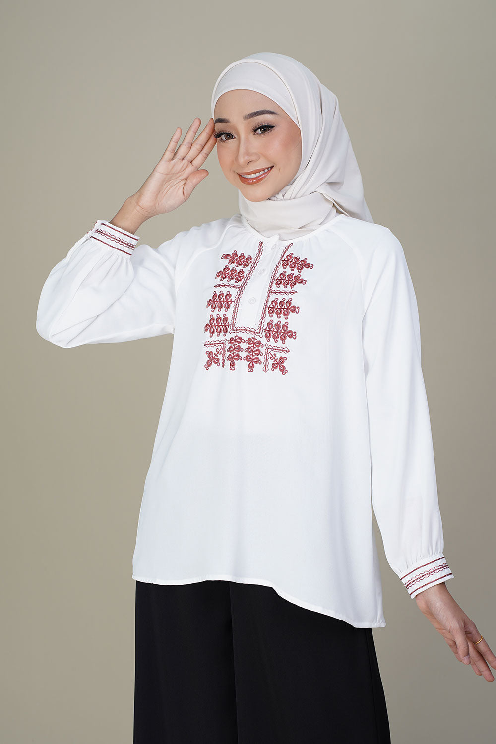 Rani Blouse Embroidery Off White