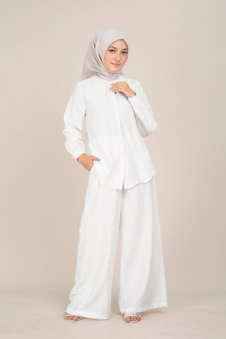 Alodia Blouse White